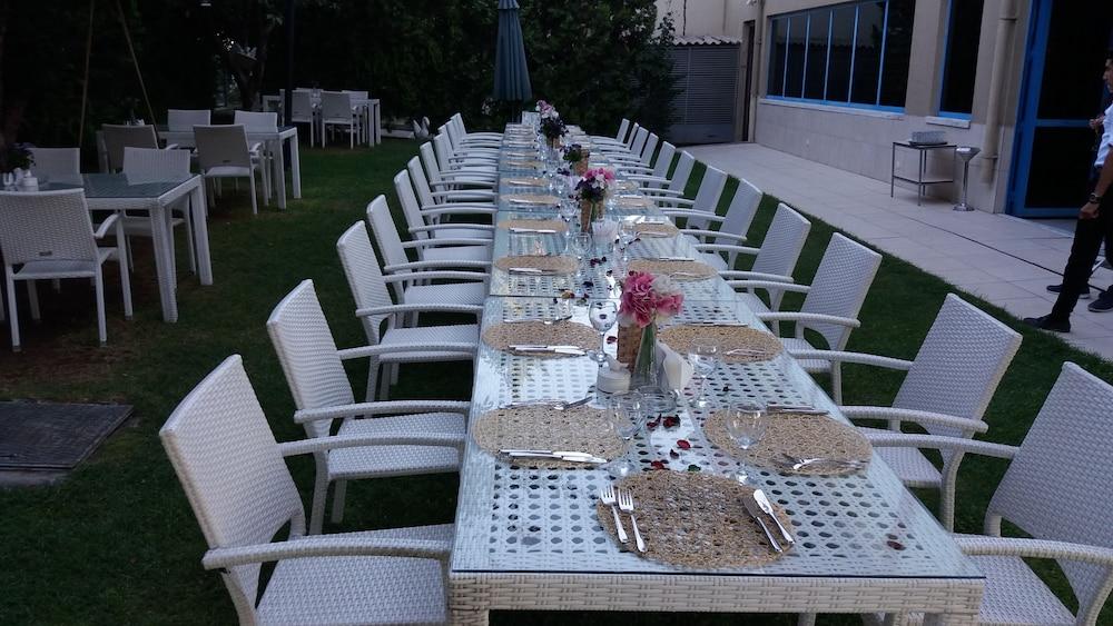 Dafne Hotel Ankara Bagian luar foto