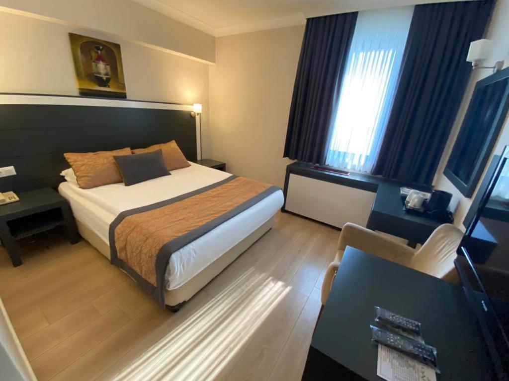 Dafne Hotel Ankara Bagian luar foto