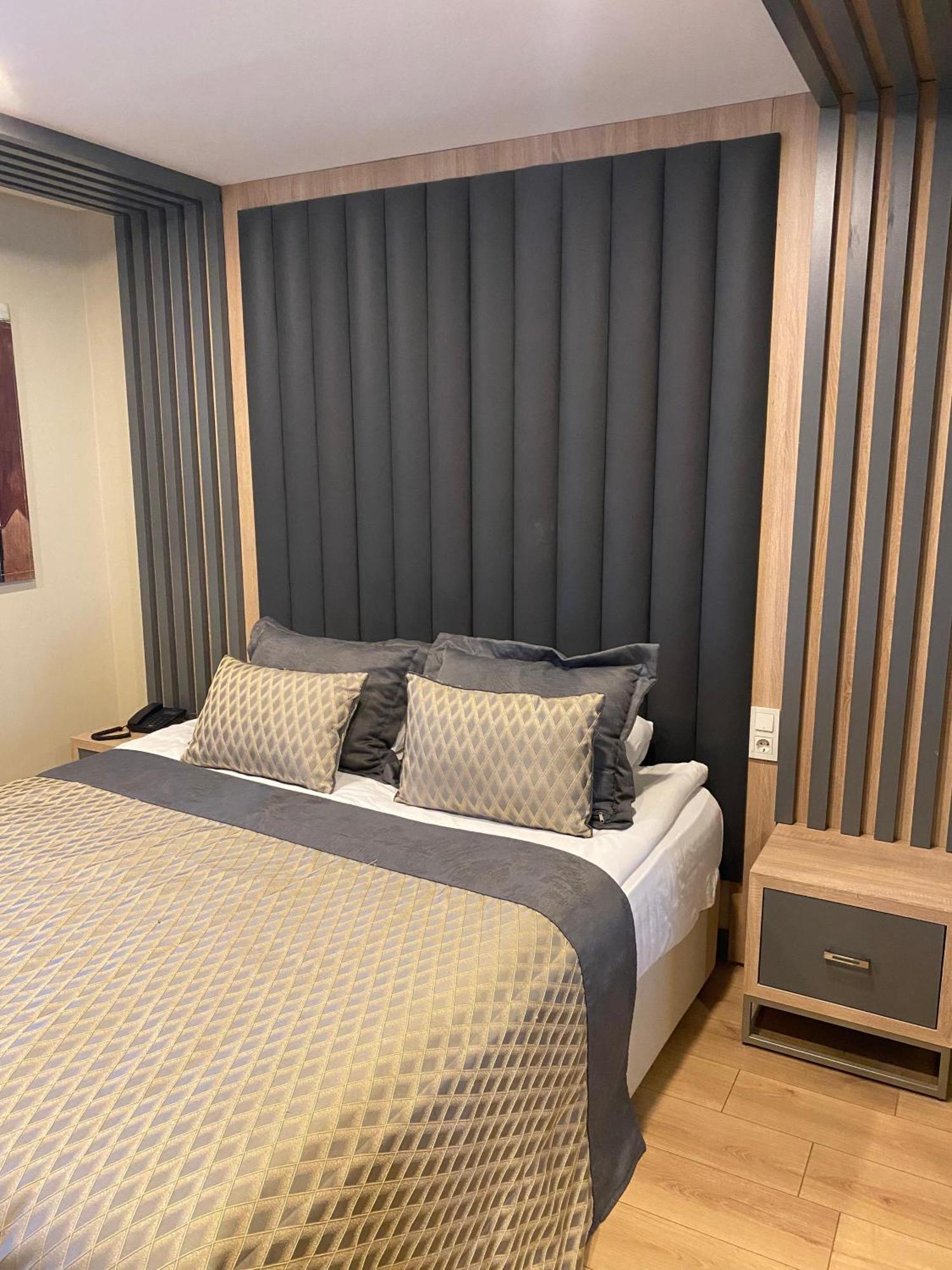 Dafne Hotel Ankara Bagian luar foto