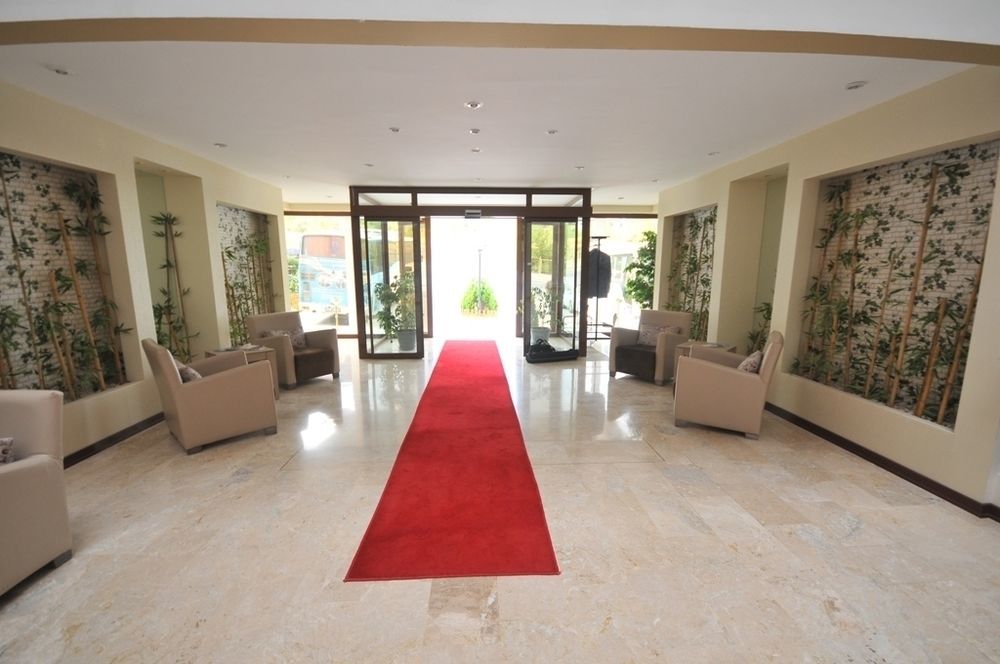Dafne Hotel Ankara Bagian luar foto