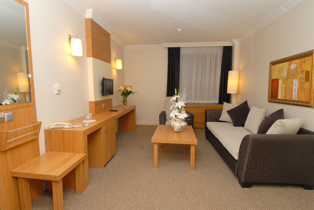 Dafne Hotel Ankara Bagian luar foto