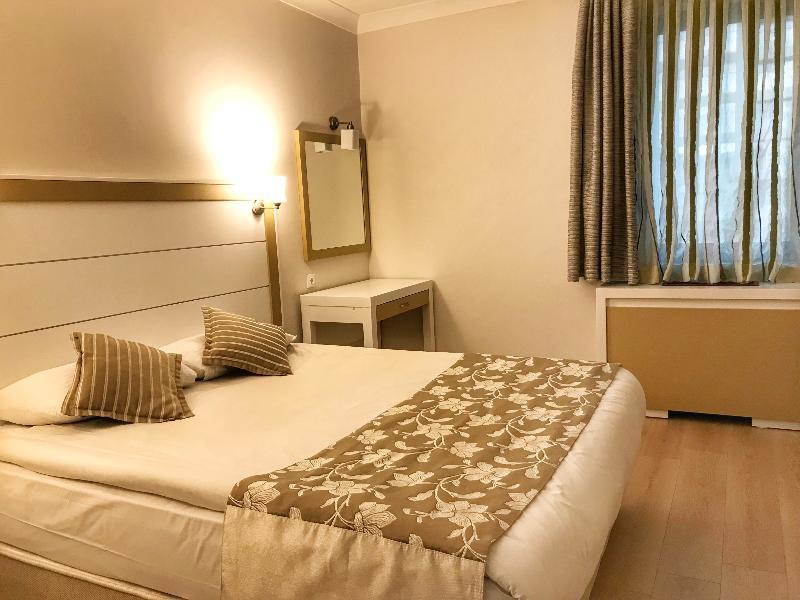 Dafne Hotel Ankara Bagian luar foto
