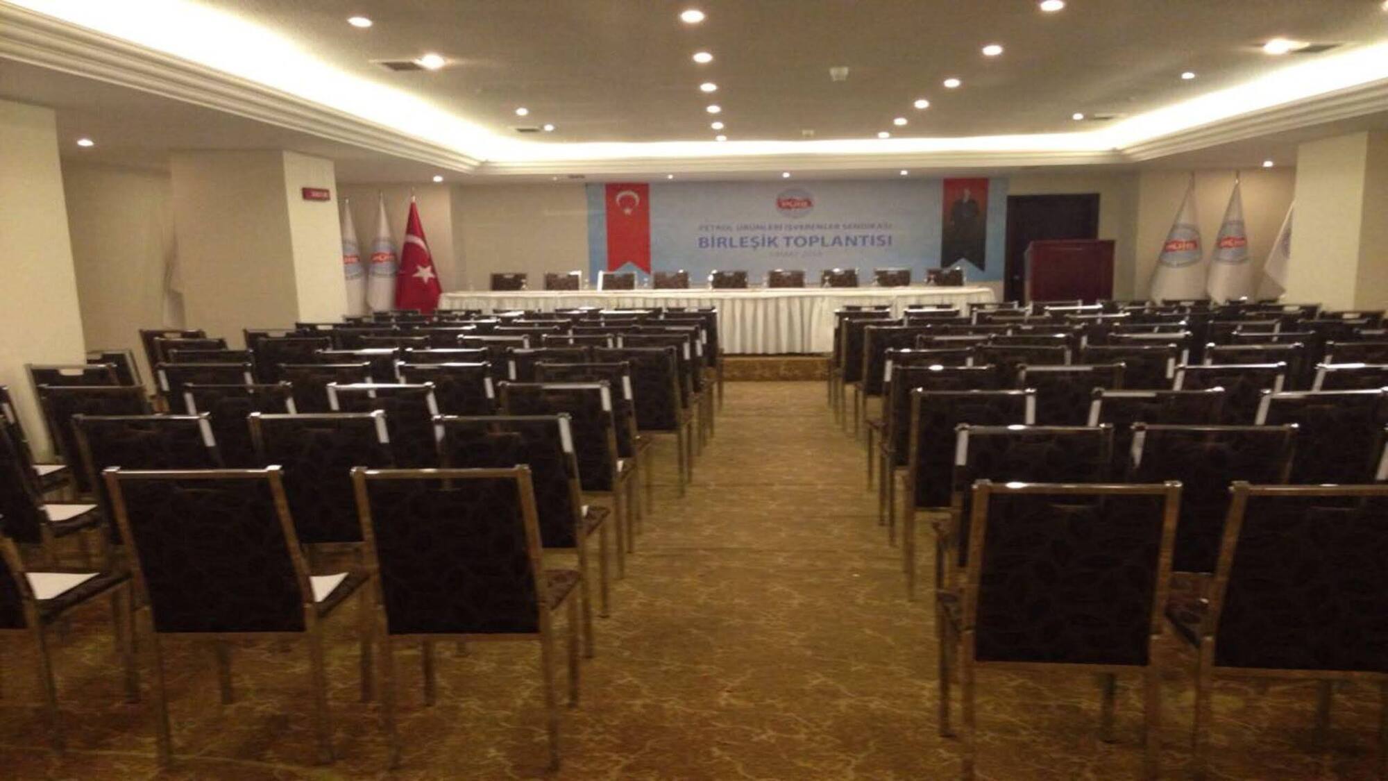Dafne Hotel Ankara Bagian luar foto